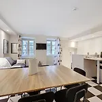 Charme & Cachet T3 Atypique, Centre Historique